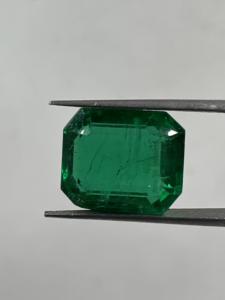 Vivid <b>Green</b> Color Premium Grade Superior Quality Untreated Natural Zambian Emerald Cut 5.53 Carats for High End Jewelry Usage - Product Image 6