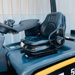 AFFORDABLE CAT EP50 <b>USED</b> 4 WHEEL ELECTRIC FORKLIFT - Product Image 5