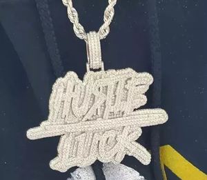 Pendentif en moissanite véritable de 5 carats avec placage en or blanc 14 carats pendentifs fins et breloques pour les fêtes - Product Image 3