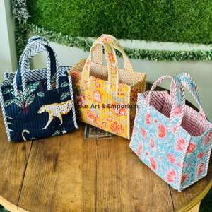 Sac fourre-tout mini réversible en coton matelassé imprimé à la main, écologique, durable, robuste, pour les courses - Product Image 6