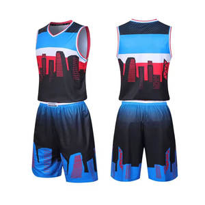 Vêtements de basketball en sublimation en gros, maillot et short d'entraînement personnalisés avec logo imprimé, matière polyester légère - Product Image 6