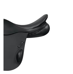Selle de saut en cuir rembourrée noire de qualité supérieure la plus vendue Selle de cheval de course à la main de haute qualité Inde Selle de cheval de saut durable - Product Image 3