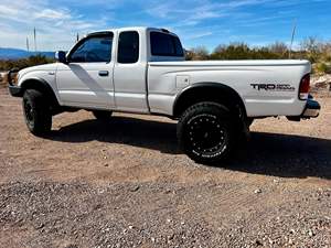 UTILISÉ LHD/RHD 2000 T0YOTA TACOMA PRERUNNER TRD OFF-ROAD - Product Image 3