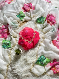 Nouvelle tenue de créateur fantaisie Pure Soft Teby Silk Saree Blouse avec des impressions numériques fleur et coupe à la main Dana Moti travail femme mode - Product Image 2