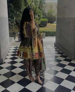 ชุดเดรสผู้หญิง afghan kuchi สวยสีและขนาดที่กำหนดเอง100% มีคุณภาพสูงเดรส afghani kuchi สำหรับสุภาพสตรีโดย QJ impex - Product Image 4