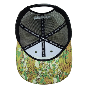 Vente en gros de casquette camionneur 6 panneaux en cuir camouflage avec logo, maille noire, couture contrastée, boucle à simple boutonnage pour tous les âges - Product Image 5