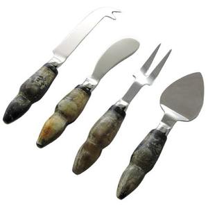 Ensemble de serveurs de fromage en métal de qualité supérieure avec poignée décorative Outils à fromage en acier inoxydable pour cadeau de cuisine - Product Image 3