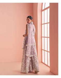 Último Modelo de Salwar Kameez con Bordado de Mariposa Etérea y Encaje Floral, Traje Tradicional Indio Pakistaní de 3 Piezas para Mujer, Ideal para Fiestas - Product Image 2