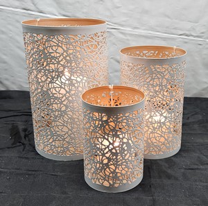 Portavelas Decorativo Sonnet, Hecho a Mano, Recubrimiento en Polvo Blanco, Hierro, Diseño Grabado en Forma de S/3, Impresión Digital, Decoración para el Hogar - Product Image 6