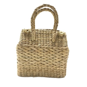 Sac de soirée design fait à la main pour dames Kauna Grass accessoire de plage en paille écologique dans le style de la mode sac à main à motifs exclusif - Product Image 5