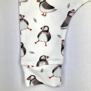Joggings en coton biologique de qualité supérieure Leggings pour bébés Little Puffin Baby Wear Cadeau de douche de bébé Leggings biologiques durables et écologiques - Product Image 2