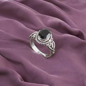 Anillo de Ónice Negro Hecho a Mano, Joyería de Plata de Ley con Piedras Preciosas, Elegante Regalo para Mujer, Diseño Bohemio - Product Image 6