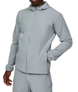 Chándal cortavientos personalizado, conjunto de chaqueta y pantalón con cremallera completa, material transpirable ligero diseñado para ropa deportiva diaria 2026 - Product Image 2