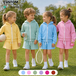 Conjunto de Sudadera con Capucha y Bolsillo Canguro para Niñas, Talla Estándar Americana, con Cierre y Pantalones Cortos, Variedad de Colores y Tallas Personalizables - Product Image 1