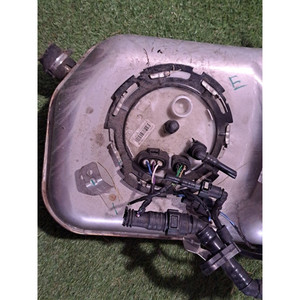 Serbatoio Carburante LAND ROVER Range Rover Evoque Serie L8D29K007BD PT153 Benzina 1498 (18>) - Product Image 4