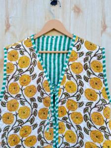 Chaleco de Mujer 100% Algodón Hecho a Mano, Estilo Bohemio Vintage, con Bloques de Colores, Acolchado, Tejido, con Cordón Ajustable, Transpirable y con Rayas - Product Image 3