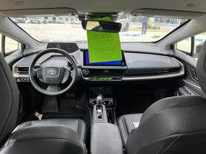 Toyota Prius XLE AWD 2023 - Product Image 3