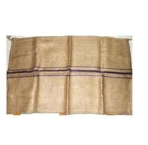 Achetez des sacs de jute en vrac pour votre magasin ou votre événement Sacs de jute écologiques et solides à des prix de gros abordables - Product Image 1