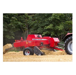 Presse à balles industrielle Massey Ferguson 1840 à vendre, dotée d'une largeur de ramassage de 190 centimètres et d'une garantie d'usine de 24 mois. - Product Image 3