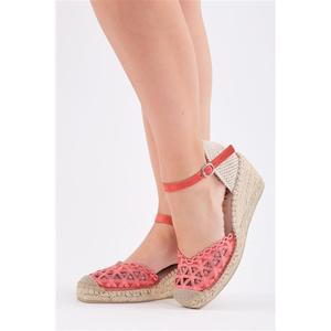 Alpargata cerrada con punta en cuña - Product Image 5