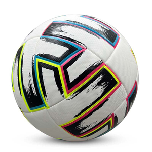 Balón de fútbol cosido a mano hecho a medida de alta calidad 2025, fútbol de entrenamiento duradero con logotipo, venta al por mayor de Pakistán - Product Image 1