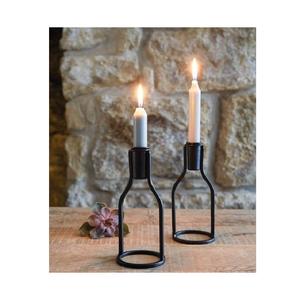 Ensemble de bougeoirs en métal faits à la main avec une artisanat raffiné, parfait pour le salon, la table à manger, la chambre à coucher, la décoration festive - Product Image 1