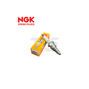 Bujía de Encendido de Alta Calidad NGK CPR7EA-9 para Honda PCX 125 2012, Nueva para Motocicleta de Calle - Product Image 1