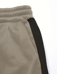 ชุดเซ็ตเสื้อฮู้ดดี้และกางเกงวอร์มลำลองแบบเรียบง่ายสำหรับผู้หญิง ขายส่งแบบกำหนดเองได้ - Product Image 6