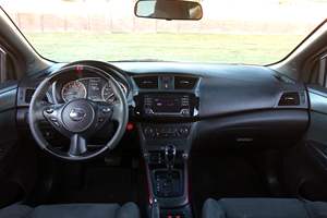 Nissan Sentra NISMO Plus 2017 Usado en Buen Estado, Sin Accidentes, Volante a la Izquierda/Derecha - Product Image 4