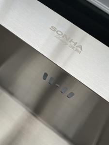 Évier double en acier inoxydable 304 fait main de luxe et table pour cuisine domestique, non magnétique - Product Image 2