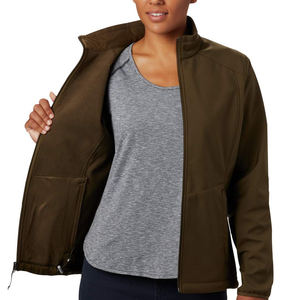 Chaquetas Softshell Impermeables para Mujer Hechas Profesionalmente, Chaqueta Softshell para Mujer con Impresión de Logotipo Personalizado de Alta Calidad en Venta - Product Image 3