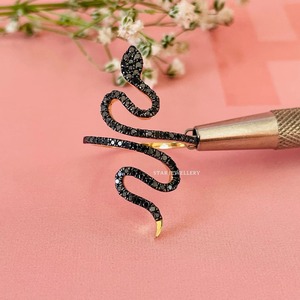 14K ทองแข็งเพชรธรรมชาติสีดำ soldi แหวนงูทอง - Product Image 5