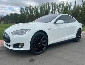 Pristine clean 2015 Tesla Model S 85D - Product Image 1