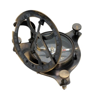 Brújula Náutica para acampada, brújula deportiva antigua Náutica de latón para uso en exteriores - Product Image 1