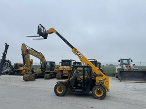 Eche un vistazo a la carretilla elevadora telescópica 2021 JCB 505-20 TC con buenos precios - Product Image 5