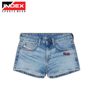 Nuevos y elegantes pantalones cortos de mezclilla ligeros para mujer, pantalones cortos de mezclilla elásticos para mujer, pantalones cortos de mezclilla para mujer al por mayor - Product Image 1