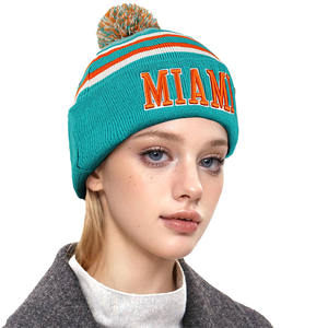 Bonnet tricoté d'hiver chaud pour hommes et femmes Logo personnalisé Patch Fleece Pattern Woven Label Beanie Hat With Poem - Product Image 5