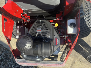 Cortacésped Toro Z Master 4000 HDX Pro XL 74022 de 72 pulgadas con giro cero y motor Kawasaki FX1000V de 35 HP, modelo 2026, comercial, a la venta - Product Image 4