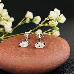 14K Or Massif 0.10 CT Brillant Marquise Cut Lab Grown Diamond Piercing Fine Jewelry. - Product Image 5