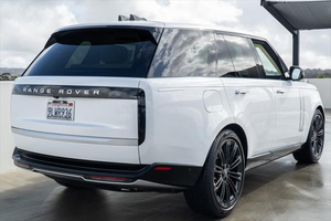 LAND ROVER RANGE ROVER AUTOBIOGRAPHY SUV 2024 D'OCCASION BLANCHE EN BON ÉTAT DU PREMIER PROPRIÉTAIRE - Product Image 1