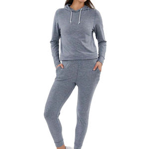 Sweat à capuche de course à pied pour femme, vêtements de sport imprimés et lavés à l'acide avec logo avant - Product Image 1