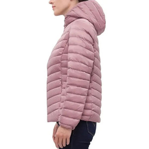 Veste matelassée pour femmes, logo personnalisé, design respirant, léger, prix de gros, vestes d'hiver pour femmes - Product Image 2