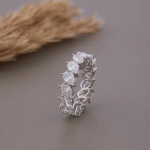 SHIVPATH 14K oro sólido anillo fino de lujo elegante en forma de pera Moissanite Eternity Band aniversario y regalo de fiesta - Product Image 1