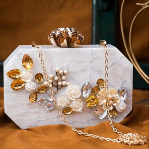 การตกแต่งที่เชื่อมโยงกับคลัทช์เรซินทำด้วยมือเป็นมิตรต่อสิ่งแวดล้อมออกแบบเป็นเอกลักษณ์หรูหราราคาที่ดีที่สุดการออกแบบตกแต่ง - Product Image 1