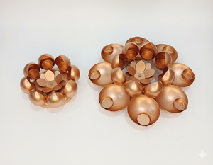 ชุดเชิงเทียนโลหะลายนูนพิมพ์ลายดอกบัว 1 สี สำหรับงานดิวาลี พุจา และตกแต่งบ้าน - Product Image 1