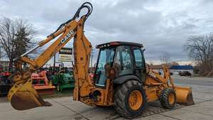 Tracteur à roues Case 590 Super M Series II, neuf ou d'occasion, avec cabine de pelle rétro, équipé de roulements essentiels, moteur, pompe à engrenages, boîte de vitesses - Product Image 4