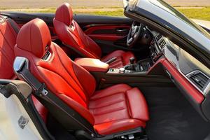 BMW M4 Cabriolet d'occasion haut de gamme 2020, Pack Compétition, environ 19 000 milles, boîte manuelle 6 vitesses - Product Image 5