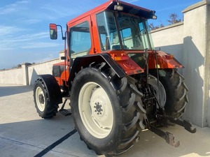 Fiat F100, a été importé d'Australie a de nouveaux pneus tout rond avec plus de taille sur le dos a été peint - Product Image 4