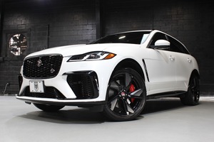 รถ SUV ปี 2022 F Pace SVR 550 แรงม้า เครื่องยนต์ V8 ซูเปอร์ชาร์จ คุณภาพดี มือสอง - พร้อมจัดส่ง - Product Image 2