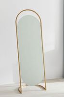 Miroir sur pied de style marocain avec cadre en métal doré pour la décoration intérieure de chambre à coucher moderne